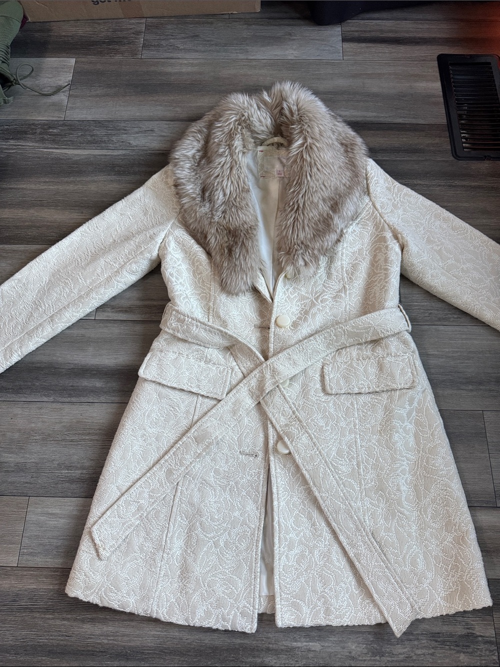 Cream Lace-Texture Trench Coat with Faux Fur Collar